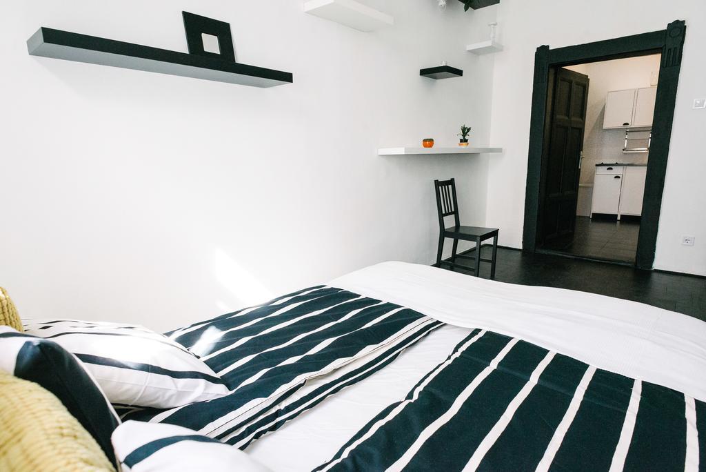 D.Five Stylish Apartment On Vaci Street Βουδαπέστη Εξωτερικό φωτογραφία