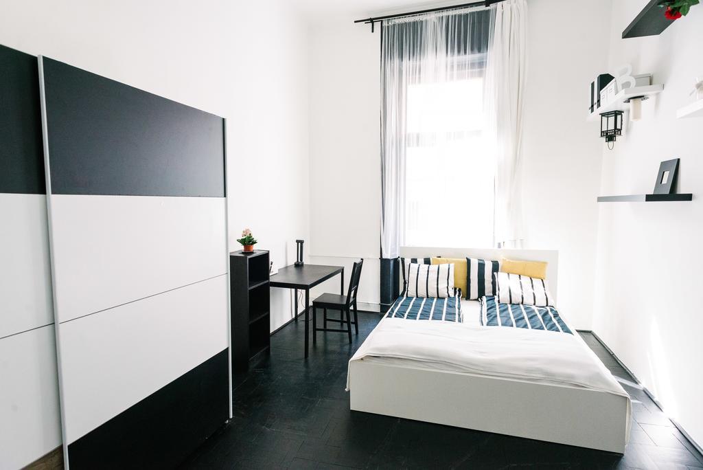 D.Five Stylish Apartment On Vaci Street Βουδαπέστη Εξωτερικό φωτογραφία